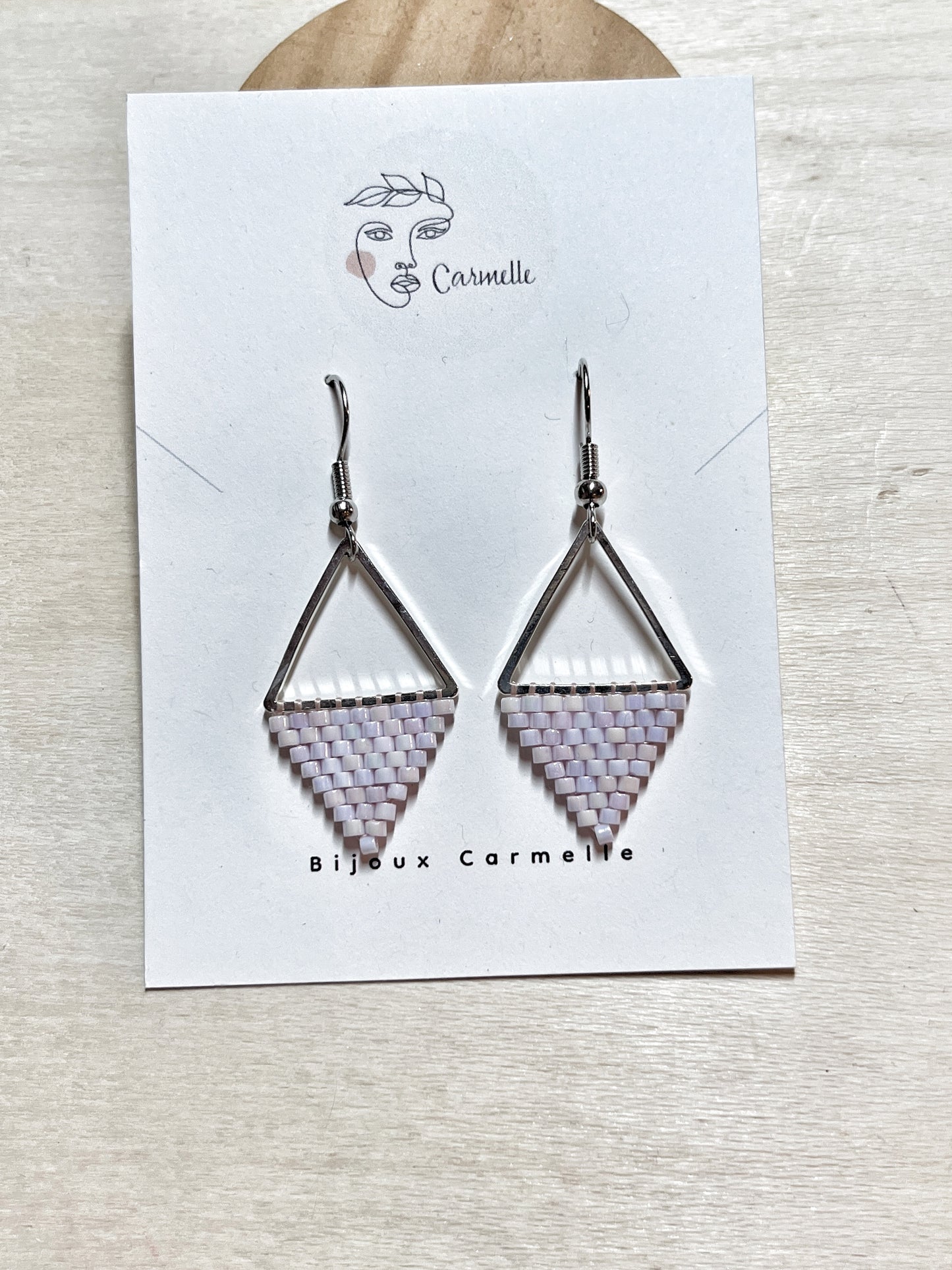 Bijoux Carmelle. Boucles d'oreilles bohème chic fait à la main.