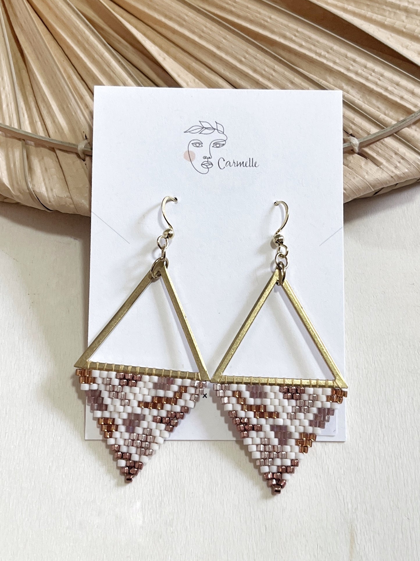 Boucles d’oreilles multicolores, au motif terrazzo, en perles de verres miyuki.