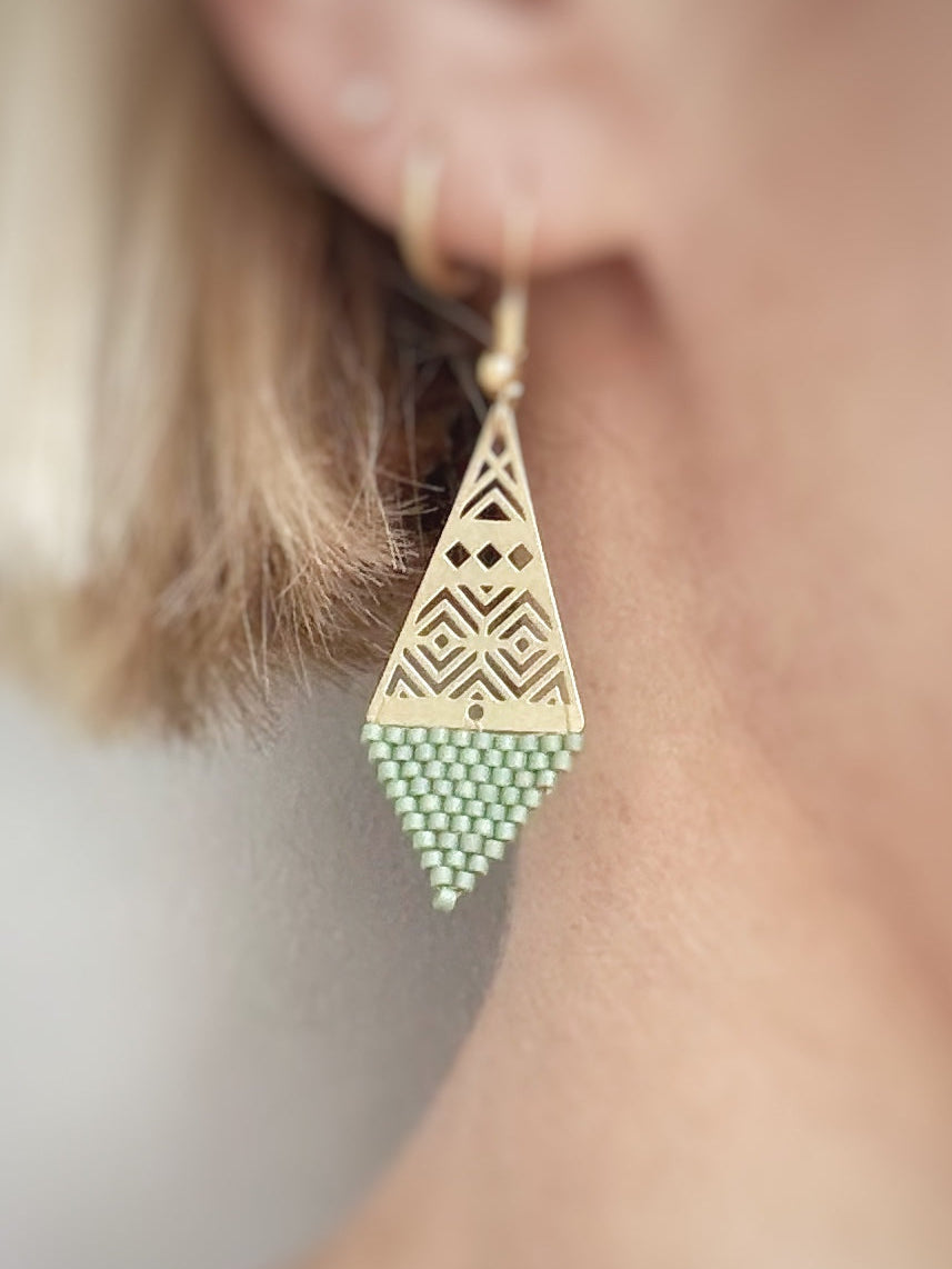 Boucles d'oreilles ethniques en perles de verre Miyuki.