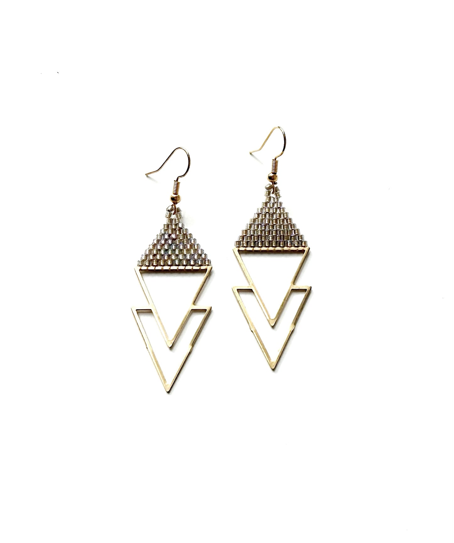 Boucles d’oreilles géométriques en perles de verre Miyuki.