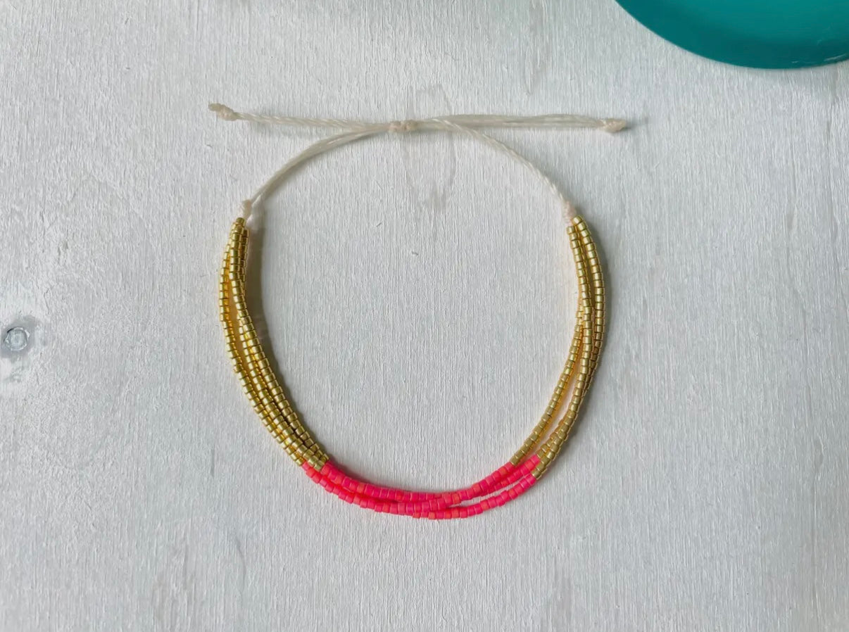 Bracelet en perle de verre Miyuki.
