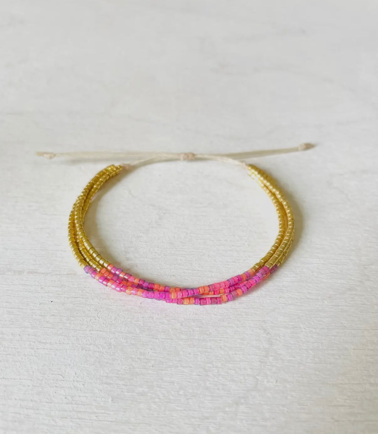 Bracelet en perle de verre Miyuki.