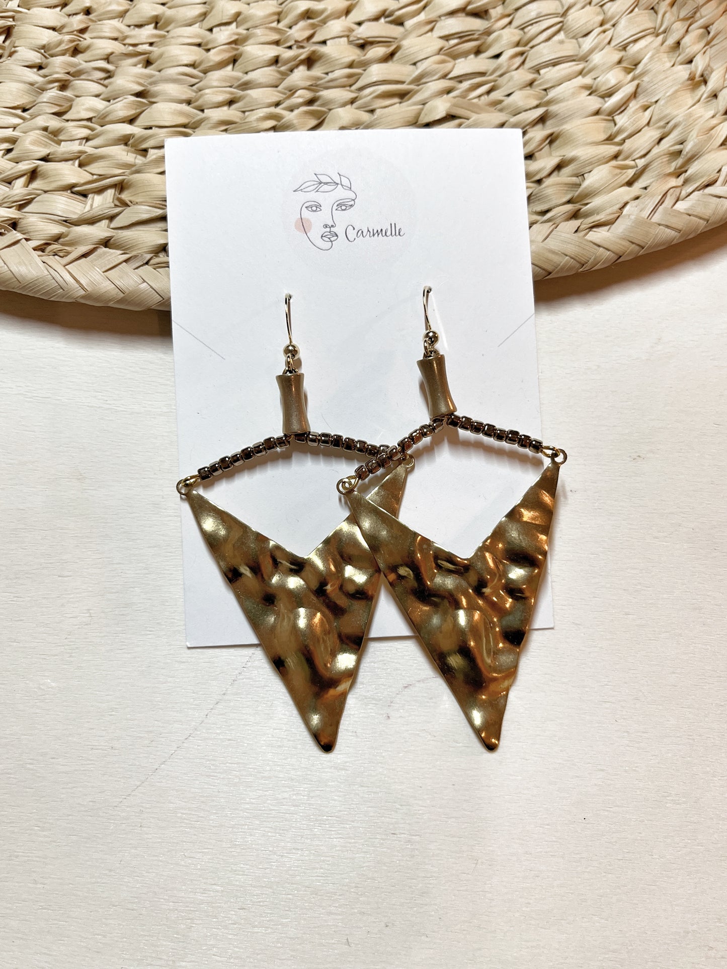 Boucles d'oreilles bohème chic fait à la main.