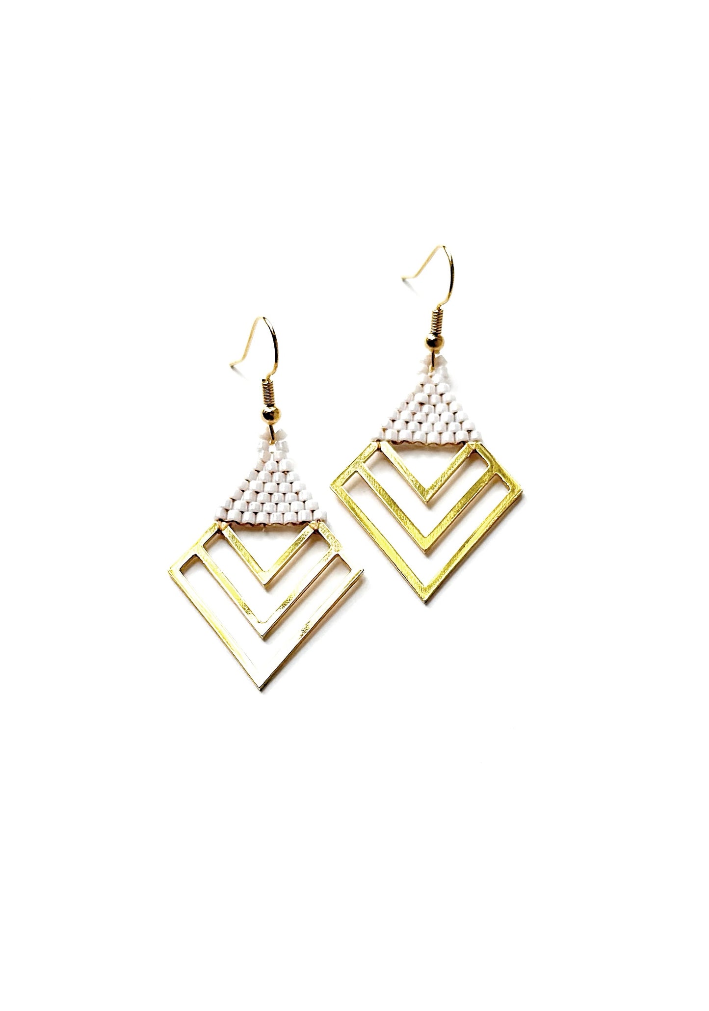 Boucles d’oreilles géométriques en perles de verre Miyuki.