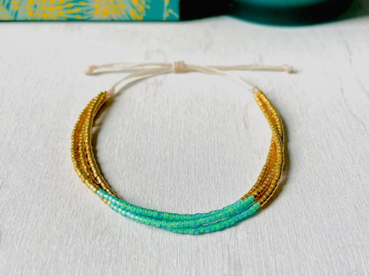 Bracelet en perle de verre Miyuki.